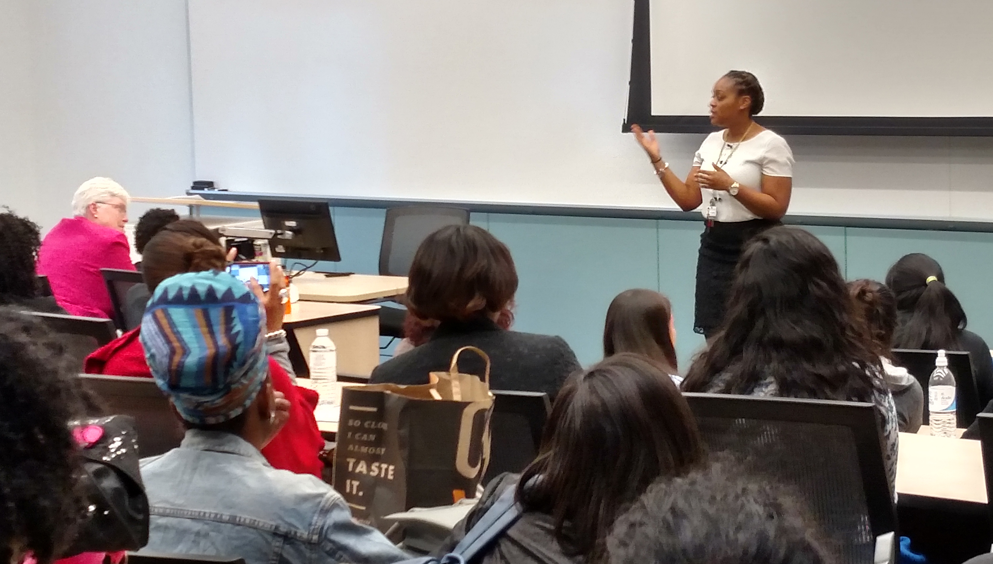 Dr. Moss speaks on spring research day