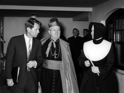 Sr Margaret with Robert Kennedy Commencement 1963 800x600