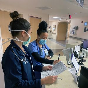 Samantha Jackson ’18 is a nurse in the cardiac step-down unit at Medstar Washington Hospital Center.